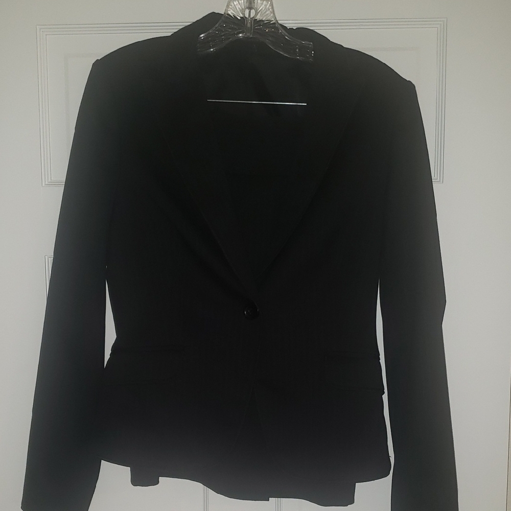 Express Women's Black Blazer and Skirt (Suit)